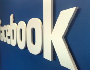 Facebook : Le bouton Suivre pourrait remplacer l&rsquo;Abonnement