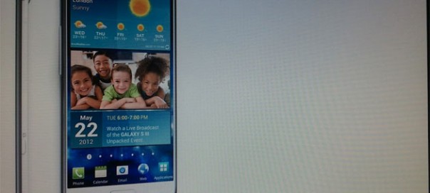 Samsung Galaxy S III : La première photo ? Samsung Galaxy S III : La première photo ?