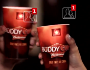 Facebook : Le verre social par Budweiser, santé !