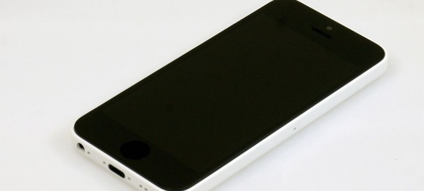 iPhone 5C : La version plastique se précise !