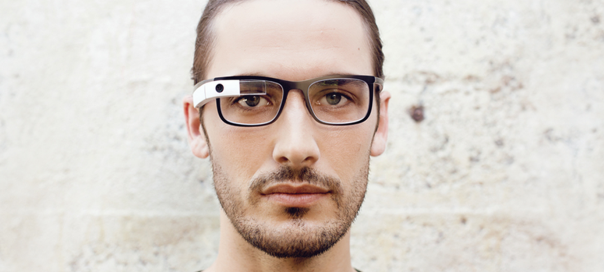 Google Glass : Une V2 des lunettes connectées avec Luxottica
