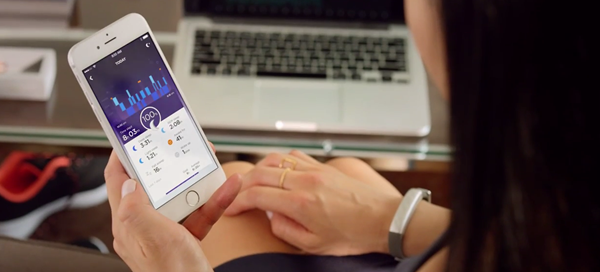 Jawbone : Le lancement du bracelet UP 3 est reporté