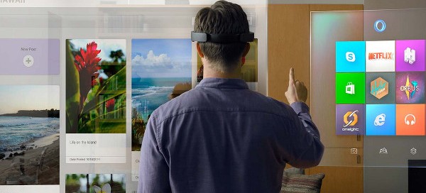 Microsoft dévoile HoloLens et ses hologrammes