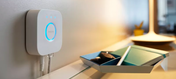 Philips Hue : Les ampoules ZigBee à nouveau compatibles avec le pont