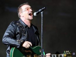 Chanteur groupe U2 : Bono