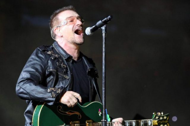 Chanteur groupe U2 : Bono