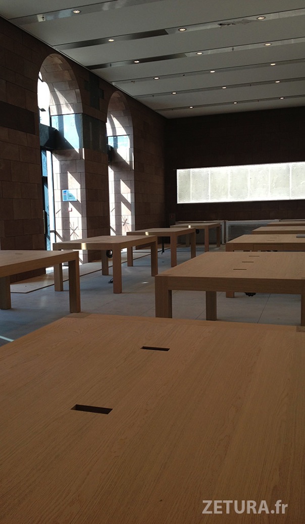 Apple Store Strasbourg : Décoration intérieure