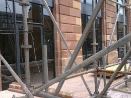 Apple Store Strasbourg : Façade - Echafaudage