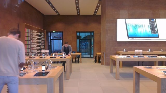 Apple Store Strasbourg : iPod & iPad