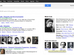 Google Knowledge Graph : Liens avec recherches associées