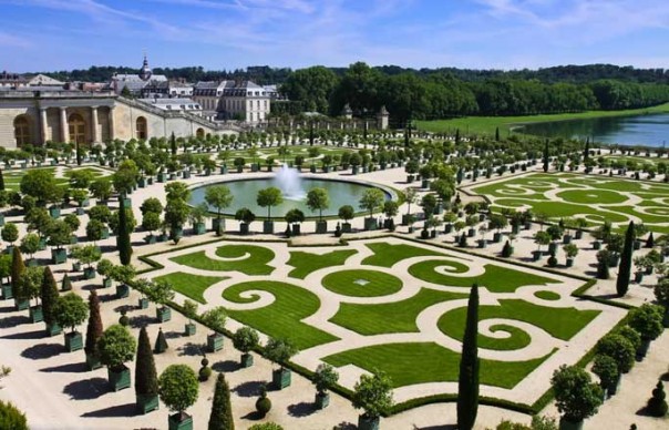 Jardin à la française du château de Versailles