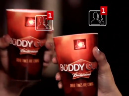 Facebook : Verres sociaux Budweiser