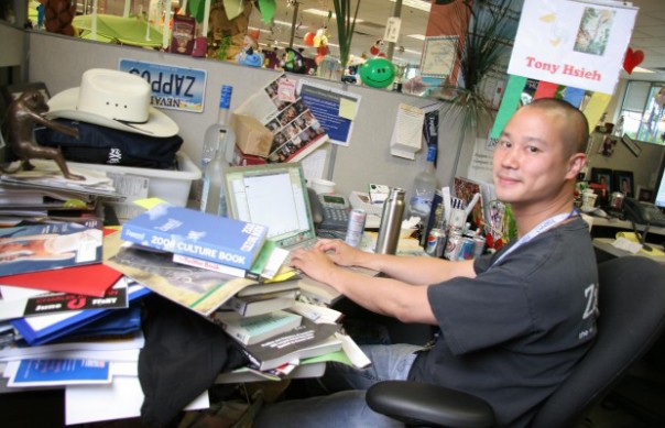 Bureau de Tony Hsieh, Zappos