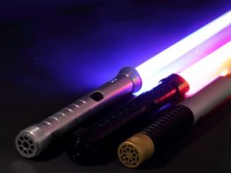 Solaari Waan : Le sabre laser connecté