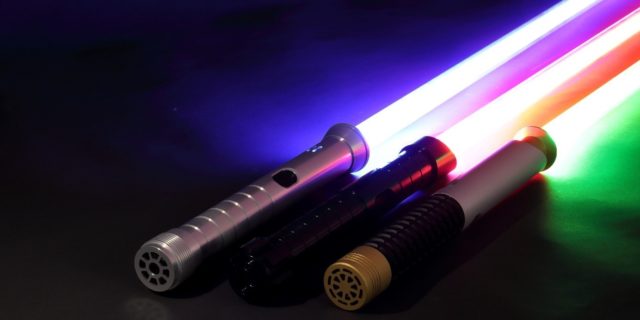 Solaari Waan : Le sabre laser connecté